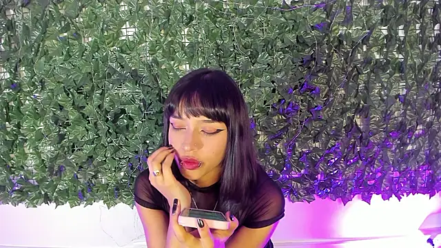 Snapshot of LiilithStonne chatting on March 21, 2026, 1:51 am LiilithStonne online show from March 21, 2026, 1:51 am