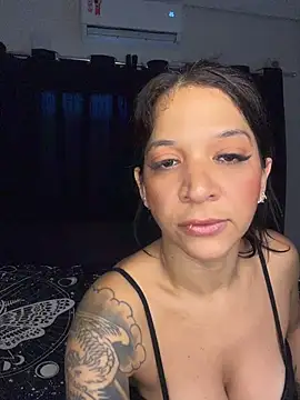 biadominatrix online show from May 31, 2026, 11:05 am