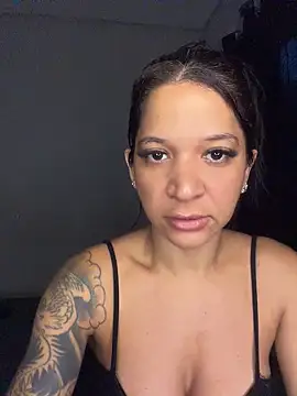 biadominatrix online show from May 23, 2026, 1:32 pm