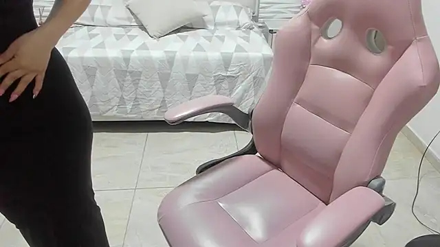 Tahira bakir online show from November 20, 2025, 12:06 pm