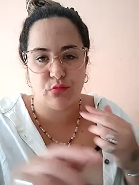 Snapshot of iviiiiiiiiiii chatting on November 29, 2025, 7:03 pm iviiiiiiiiiii online show from November 29, 2025, 7:03 pm