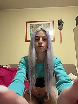 Snapshot of feliciafelon chatting on April 16, 2026, 11:18 pm feliciafelon online show from April 16, 2026, 11:18 pm