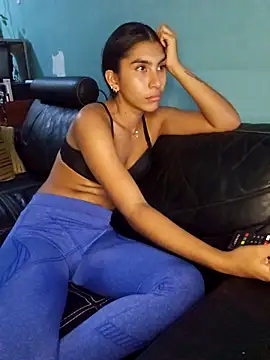 skinnyrox online show from March 10, 2026, 3:32 am