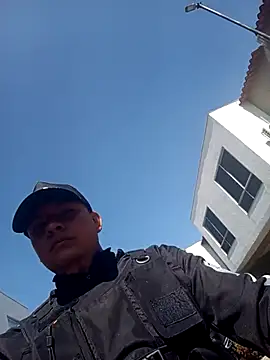 Snapshot of Jeison0323 chatting on March 19, 2026, 2:28 pm Jeison0323 online show from March 19, 2026, 2:28 pm