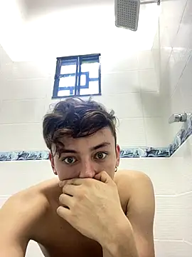 Boyfriend-Hot online show from November 29, 2025, 7:03 pm