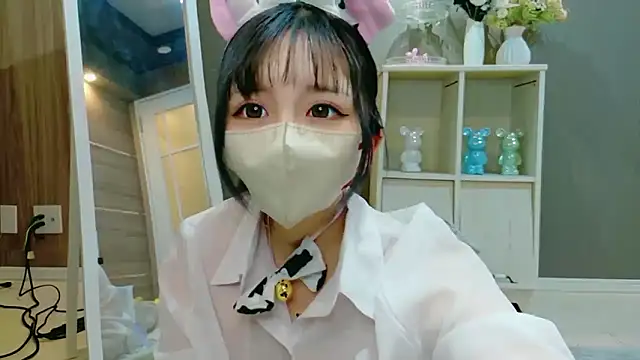 niko-jpn online show from May 17, 2026, 2:06 pm