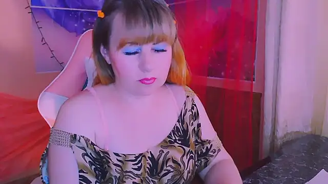 BESTLOLA online show from June 19, 2026, 9:37 am