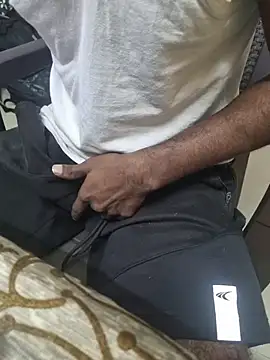 Snapshot of bbc_tamil chatting on December 17, 2025, 4:50 am bbc tamil online show from December 17, 2025, 4:50 am