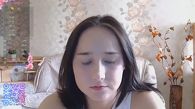 TianaMeiser online show from June 12, 2026, 11:08 am