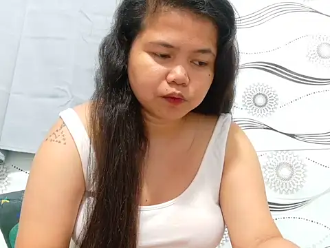 Sweetbigtits 69 online show from May 10, 2026, 5:15 pm