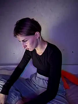 carolinakis  online show from February 21, 2026, 8:33 pm