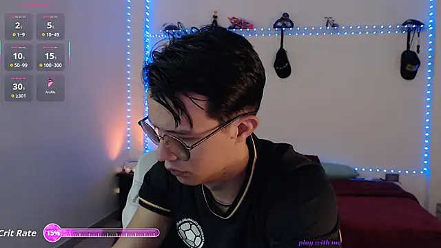 Snapshot of Brandon_starkk chatting on June 12, 2026, 9:45 pm Brandon starkk online show from June 12, 2026, 9:45 pm