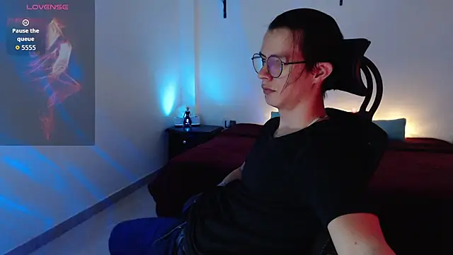 Brandon starkk online show from May 5, 2026, 1:08 am