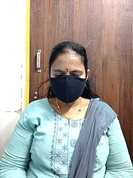 Queen-Neha online show from March 1, 2026, 8:03 am