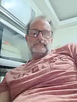 Snapshot of nard53 chatting on May 18, 2026, 9:03 am nard53 online show from May 18, 2026, 9:03 am