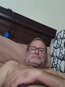 Snapshot of nard53 chatting on May 26, 2026, 1:04 am nard53 online show from May 26, 2026, 1:04 am