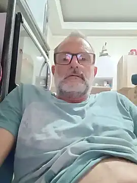 Snapshot of nard53 chatting on June 14, 2026, 9:54 am nard53 online show from June 14, 2026, 9:54 am