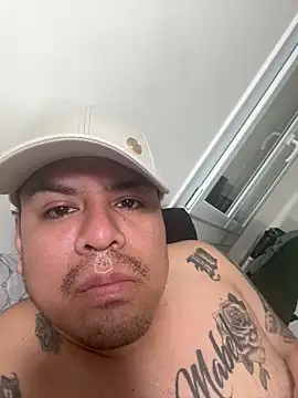 Pelotas2000 online show from November 17, 2025, 3:27 pm