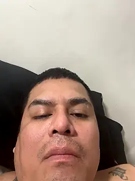 Pelotas2000 online show from November 21, 2025, 4:28 pm