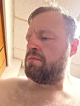 Snapshot of TheOneDonShaun chatting on April 1, 2026, 2:46 am TheOneDonShaun online show from April 1, 2026, 2:46 am