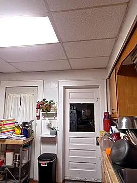 Snapshot of TheOneDonShaun chatting on April 6, 2026, 1:56 am TheOneDonShaun online show from April 6, 2026, 1:56 am