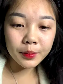 Baa-bee22 online show from November 19, 2025, 7:03 pm