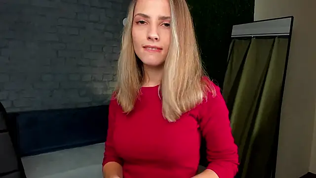 amelia meili online show from November 26, 2025, 12:27 pm