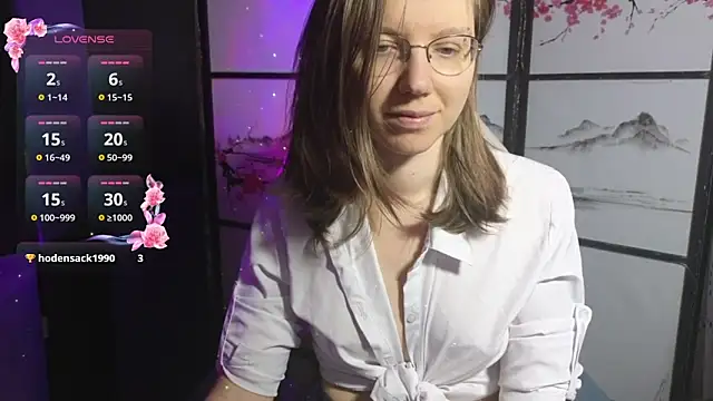 scarlettsrose online show from February 19, 2026, 1:52 pm