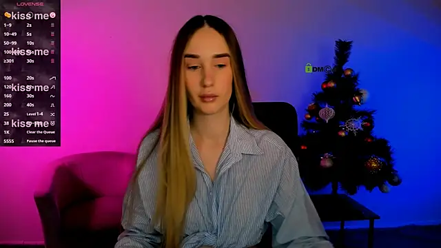  kellykitten  online show from December 17, 2025, 9:58 am