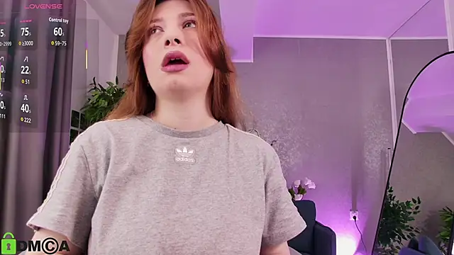 AmberRosewood online show from March 8, 2026, 4:49 am