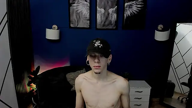 Snapshot of James_Adams_01 chatting on December 18, 2025, 1:15 pm James Adams 01 online show from December 18, 2025, 1:15 pm