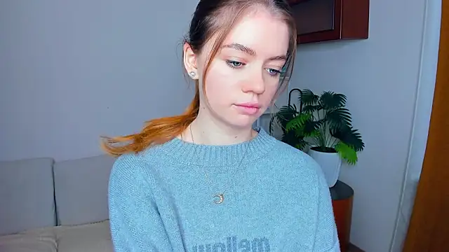 AngelesBenitz online show from January 18, 2026, 7:12 am