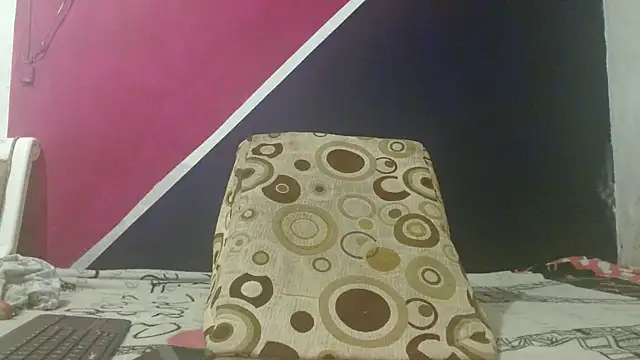 Snapshot of samantaruizz chatting on March 15, 2026, 8:27 pm samantaruizz online show from March 15, 2026, 8:27 pm