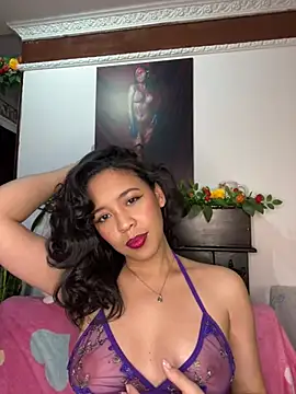 Esmerald 1111 online show from July 17, 2026, 9:17 am