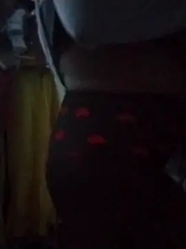 Snapshot of VenezuelaLuxeNoir chatting on March 4, 2026, 8:11 am VenezuelaLuxeNoir online show from March 4, 2026, 8:11 am