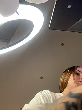 Snapshot of Tattitude_ chatting on March 22, 2026, 11:01 am Tattitude online show from March 22, 2026, 11:01 am