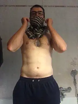 biscottosexy69 online show from May 4, 2026, 6:22 pm