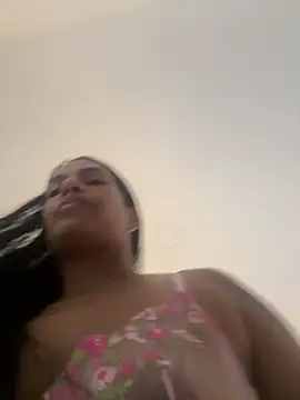 ArielleMillerr- online show from February 9, 2026, 5:55 pm