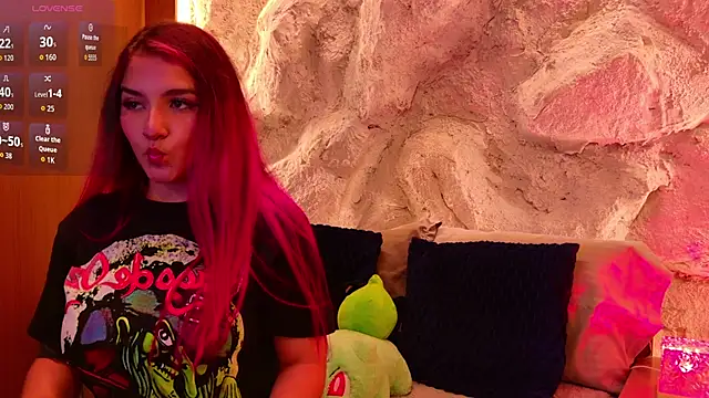 Snapshot of bella_mush chatting on July 6, 2026, 10:12 pm bella mush online show from July 6, 2026, 10:12 pm