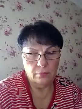 OliviaaSkyy online show from November 18, 2025, 6:33 pm