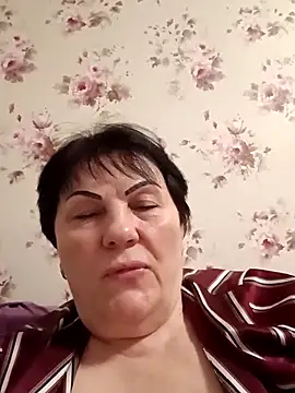 Snapshot of OliviaaSkyy chatting on March 18, 2026, 8:10 pm OliviaaSkyy online show from March 18, 2026, 8:10 pm