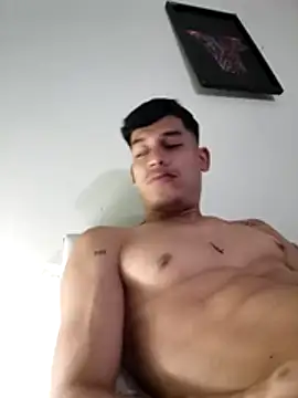 Snapshot of blorelopez chatting on March 28, 2026, 7:26 pm blorelopez online show from March 28, 2026, 7:26 pm