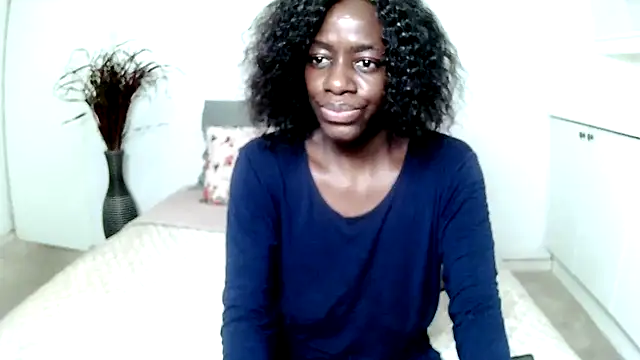 BrunetteNaomi8 online show from March 6, 2026, 8:37 pm