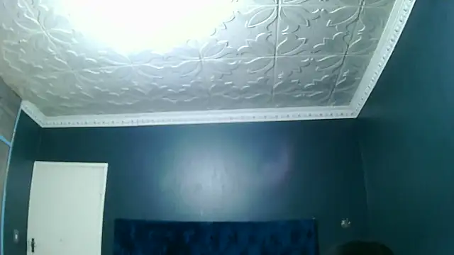 BrunetteNaomi8 online show from February 18, 2026, 7:54 pm