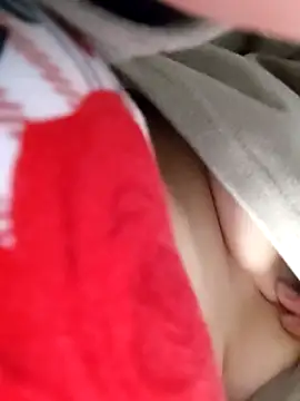 LyasianLa online show from November 20, 2025, 7:31 am