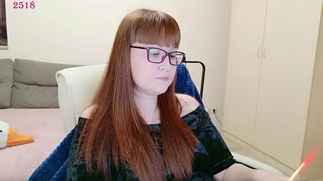 Foxy-lady online show from April 29, 2026, 5:30 pm