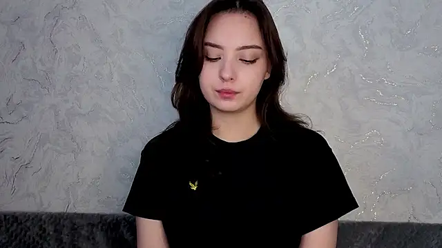 moonjane online show from August 5, 2026, 1:27 pm