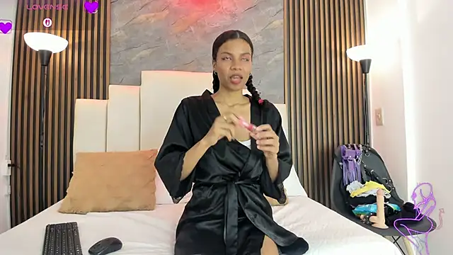 Snapshot of catiusca_reyes_03 chatting on February 26, 2026, 12:05 pm catiusca reyes 03 online show from February 26, 2026, 12:05 pm