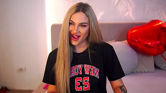 Chloe GraceeX online show from February 16, 2026, 7:12 pm