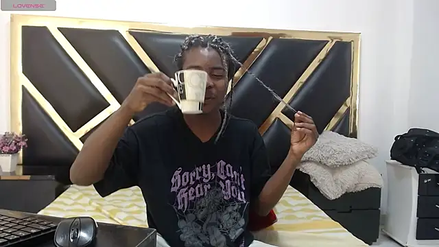 NoahJhonson69 online show from June 12, 2026, 11:30 am
